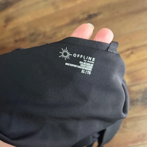 Offline by Aerie Black Strappy Bandeau Seamless - Picture 3 of 5